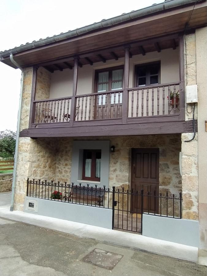 El Rosal Villa Beloncio Екстериор снимка
