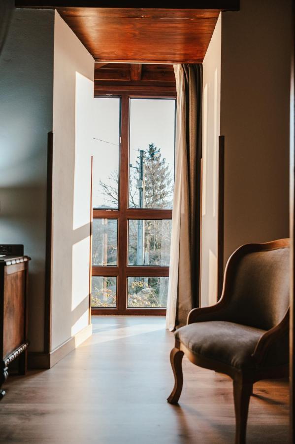 El Rosal Villa Beloncio Екстериор снимка