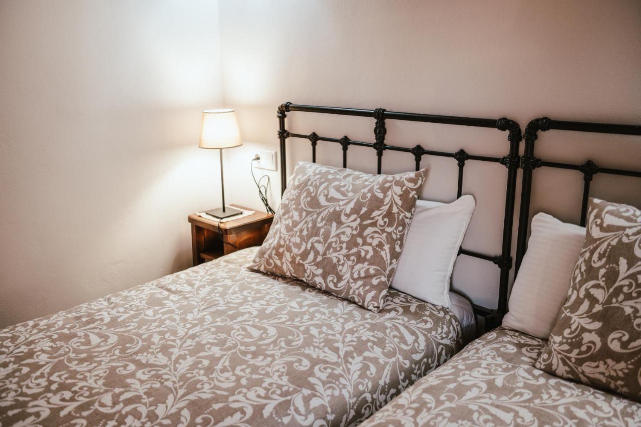 El Rosal Villa Beloncio Екстериор снимка